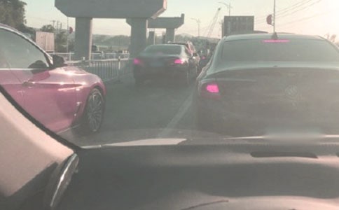 ��܇(ch��)����500���\��(6ƪ)