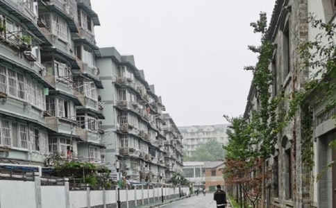 ���a(ch��n)���U�{�r(sh��)�g