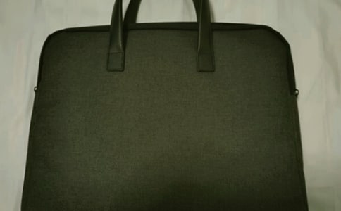 使用公文包的基本禮儀要求