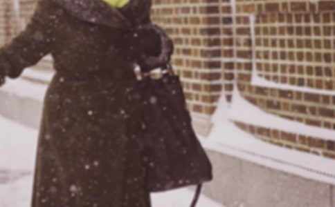 ������(l��i)�R�҂�?c��)��Є?d��ng)���ķ��ģ�ͨ��16ƪ��