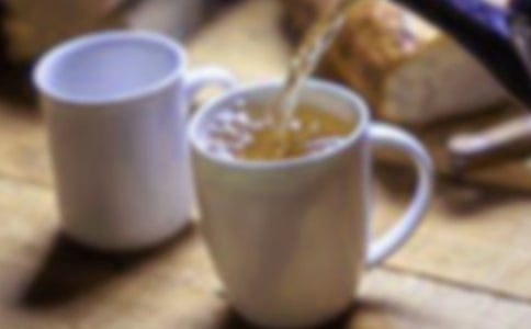 ����һ���˺Ȳ�ľ���