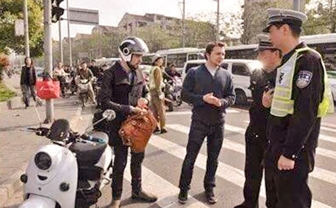 �Ү�(d��ng)С������ӛ����400��