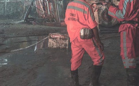 ú�V���˹������Y(ji��)��ƪ