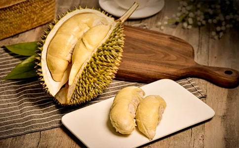 �茑��ɏ������500��