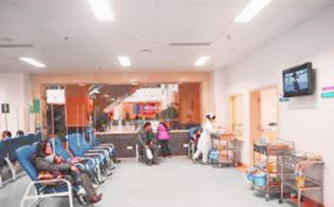 門(mén)診實(shí)習(xí)生學(xué)習(xí)自我鑒定