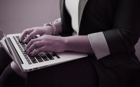 �ͽoŮ�I(l��ng)��(d��o)����ף���Z