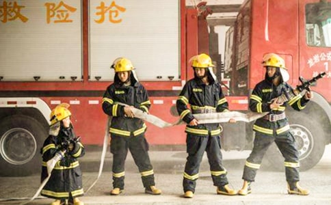 �Ĵ�ɭ�������T���E