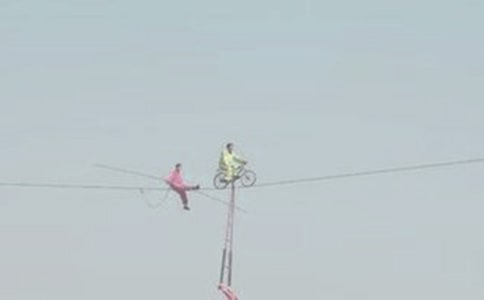 神奇的“水走鋼絲” 寫實驗作文