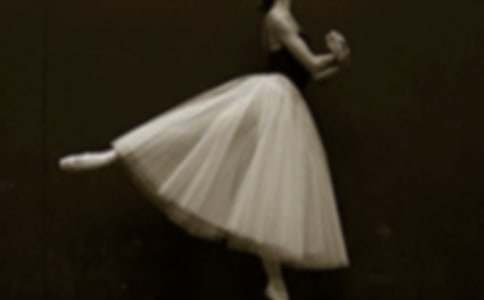 �茑(xi��)�����������300��