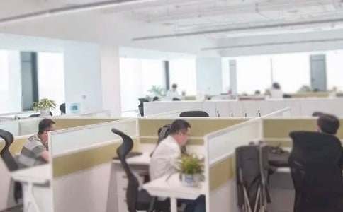 職場(chǎng)新人辦公室禮儀