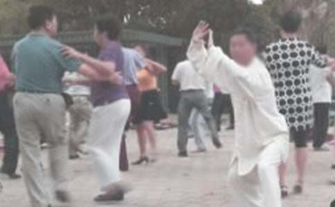 晨練作文600字(通用15篇)