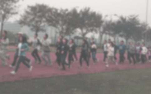 晨跑給我?guī)淼膯⑹綺600字