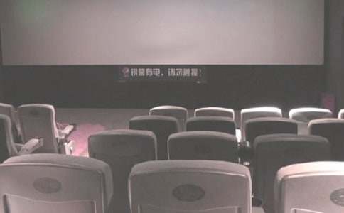 �����ӰԺ�Ӱ�^��У�ͨ��12ƪ��