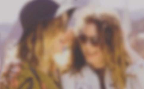 ����DŮ����