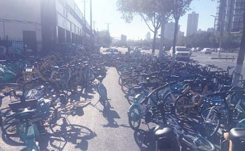 �c�����܇���P(gu��n)�ĬF(xi��n)������800��