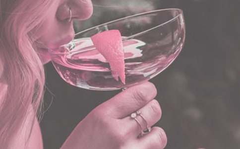 �ۺȾƵİְ�����300�֣�ͨ��28ƪ��