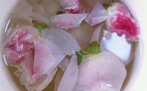 ����İ׾ջ�������