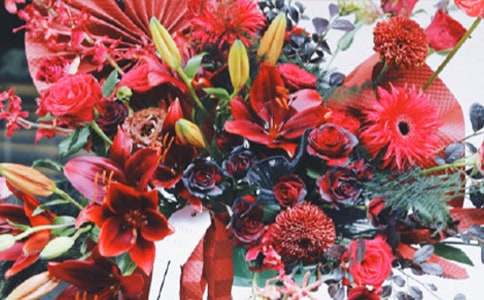 �������Ļ��@���̰��O(sh��)Ӌ(j��)