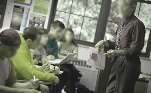 ���н̎�Ӣ�Z�̌W(xu��)����Ӌ(j��)����ƪ