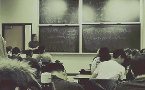 С�W(xu��)�ƌW(xu��)���꼉(j��)�σ�(c��)�̌W(xu��)Ӌ(j��)����ͨ��20ƪ��