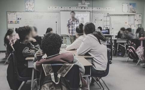 《有趣的發(fā)現(xiàn)》教學(xué)設(shè)計素材