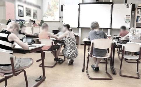 ��Ԫһ�η��̽M�̌W(xu��)�O(sh��)Ӌ��ͨ��10ƪ��