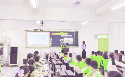 С�W(xu��)�W(xu��)�ڽ̌W(xu��)����Ӌ�����\��ƪ