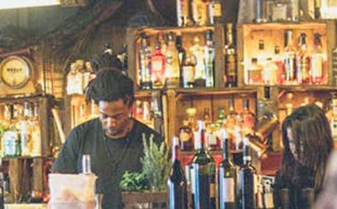 �ְ���Ո���ٺ�Щ�ư�����