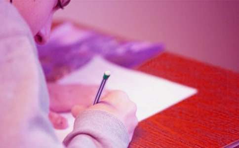 ˼����������400��