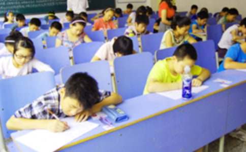 �{�տ�ԇ��Ŀһ���Ҫ�c(di��n)�R��