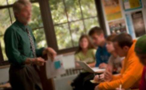 �o���ώ���һ��������2000��