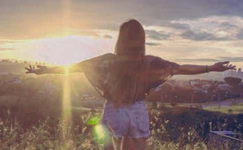 ����Ů���������~�Z���x