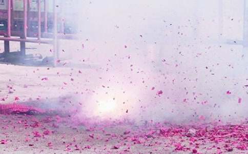 放煙花炮竹的作文