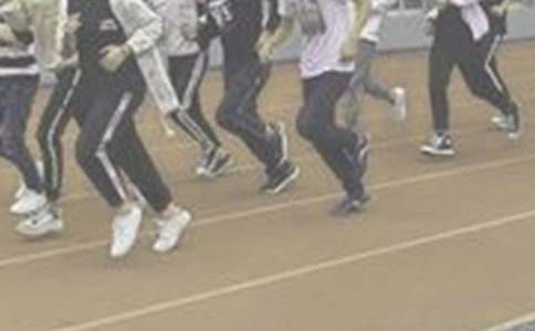 跑操活動(dòng)作文600字