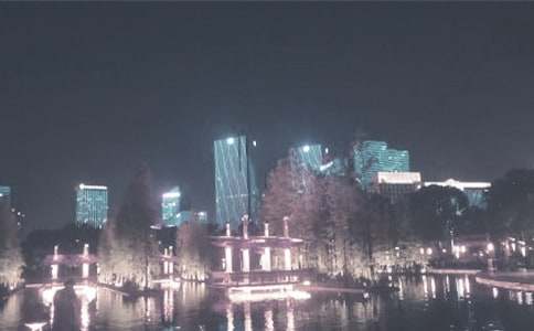 ��ɽǧ�����L(f��ng)�����ģ����x22ƪ��