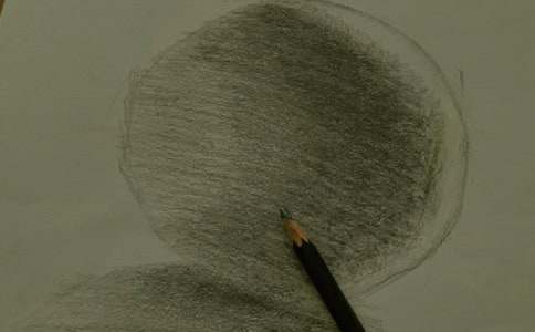 快樂的素描的作文