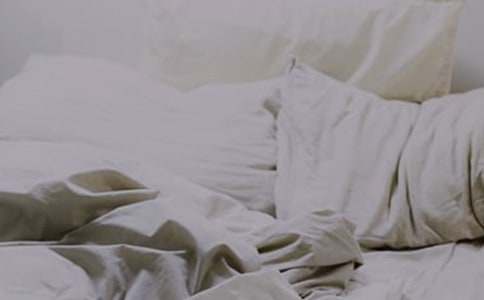 С���Z(y��)�Խ̰������ĵ�С̺��