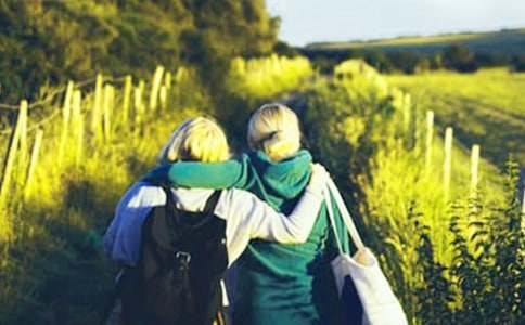 ���˞阷��ͬ�W(xu��)���İ�ƪ