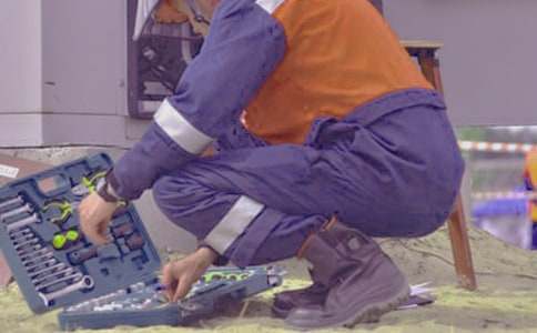 �����S�޺�ͬ����3ƪ