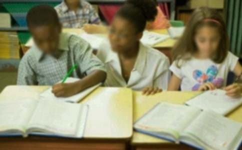 小學(xué)生交通安全班會教案模板(通用8篇)