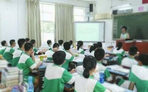 �W(xu��)���µ��_ʼ800�����ģ����x22ƪ��