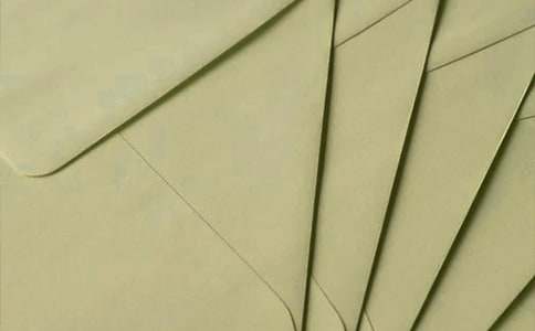 �����ĵ׵ĸж��ż�����