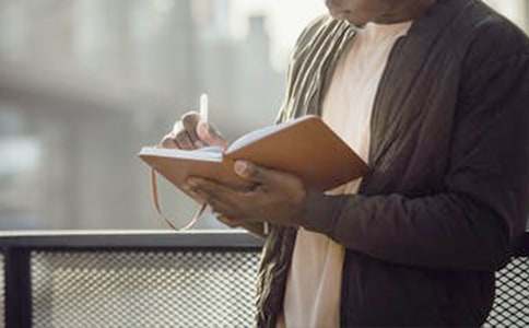 學(xué)長(zhǎng)征精神做紅色傳人征文范文