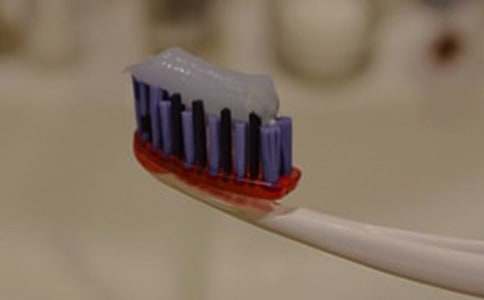 ������N����