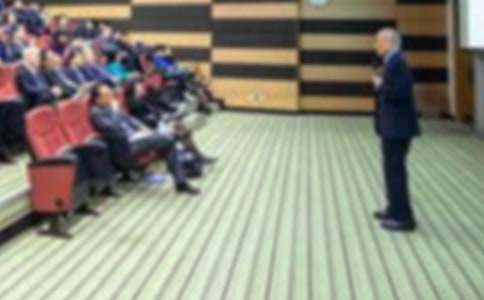 �ۇ�Ӣ�۹������v��