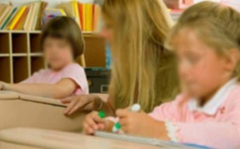 幼兒園中班優(yōu)秀美術(shù)教案魚(yú)變變變教案設(shè)計(jì)