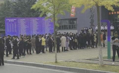 ɭ�ֳ�����Ƹ��(hu��)����