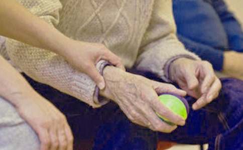 �����꼉��(y��u)�����ģ��������_�ĵ�·ǰ��