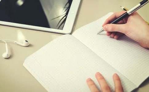 ������һ�����L(zh��ng)��������800�֣����x23ƪ��