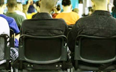 ��һ��ģ��Մ��������(j��ng)�䣨2ƪ��